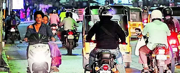 Chennai Traffic Police Launches Initiative to Control Wrong-Side Driving | Chennai News – Times of India