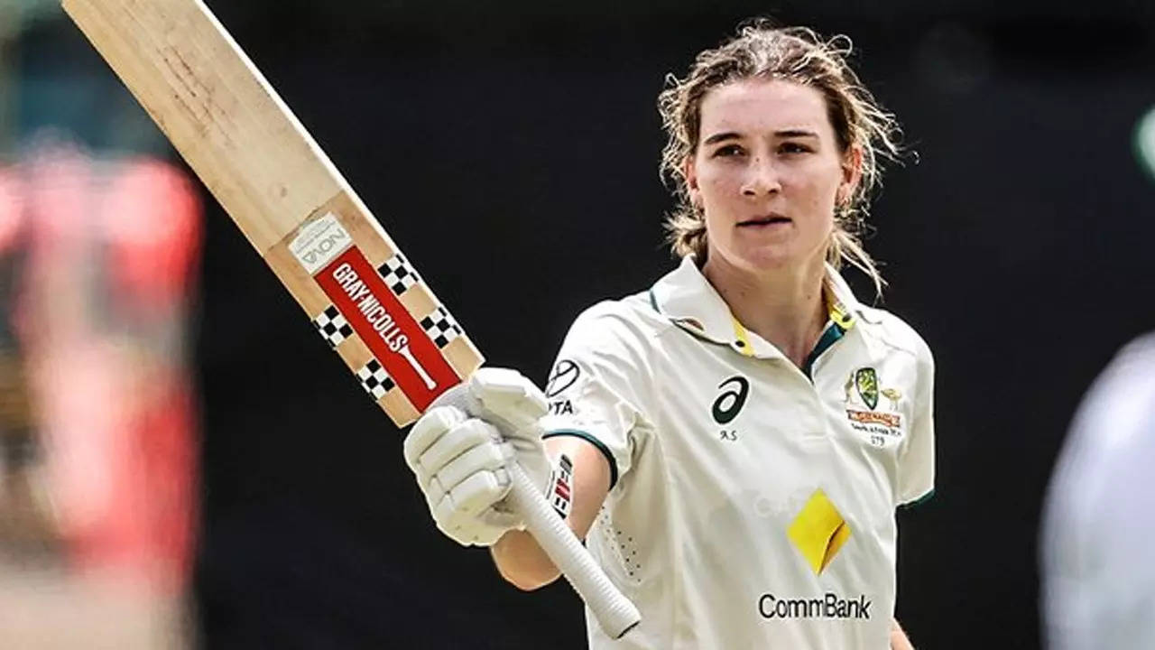 Sutherland slams fastest double century in women's Tests