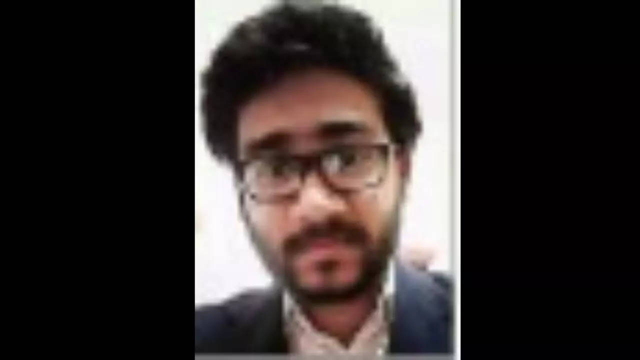 25-year-old Hyderabad student dies of cardiac arrest in Canada | Hyderabad News – Times of India