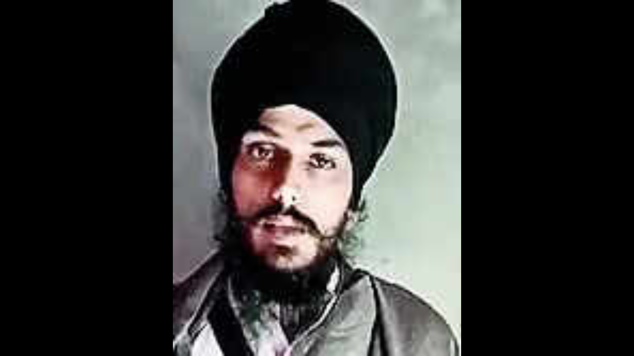 Spycam pen, phone found in Amritpal Singh’s NSA cell in Assam | Guwahati News – Times of India