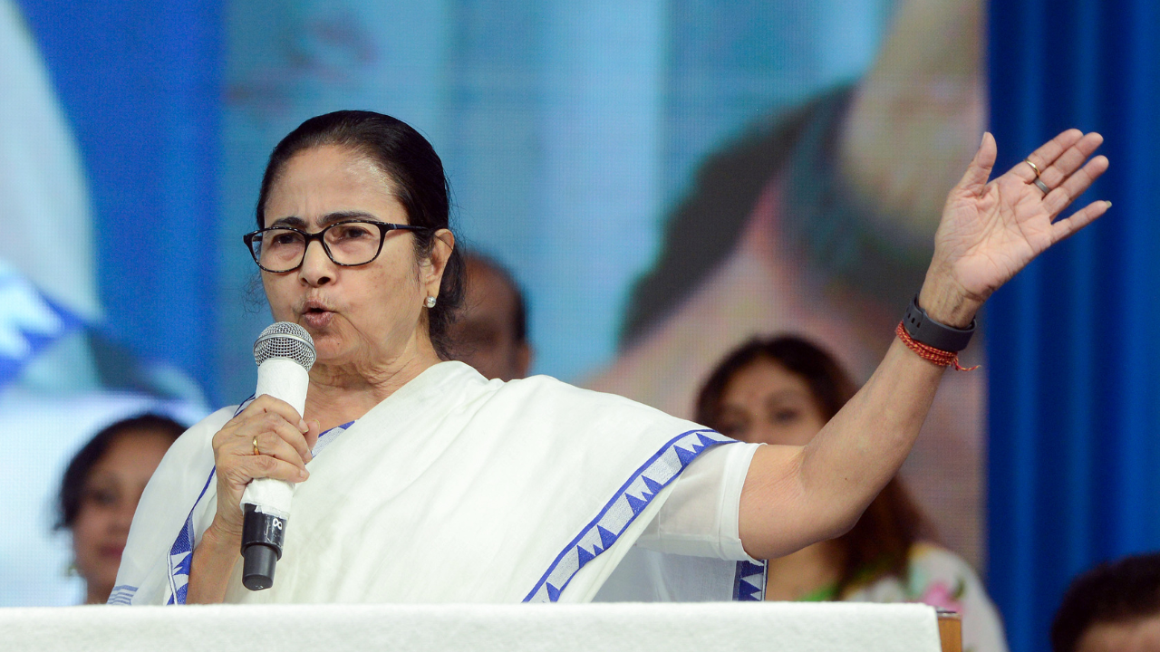 Indira Gandhi’s Jailing of 2,100 Opposition Leaders Didn’t Help Her Win Lok Sabha Polls: Mamata Banerjee | – Times of India