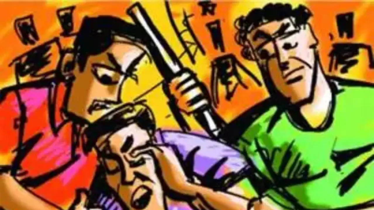 Transgender Techie Mistaken for Child Kidnapper, Beaten Up by Group of Men | Chennai News – Times of India