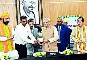 Nitish Kumar launches building projects worth Rs 2,876 crore in Bihar | Patna News – Times of India