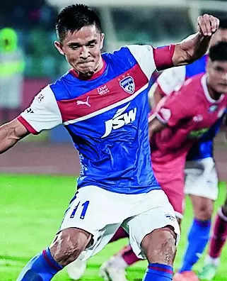 Spotlight on Chhetri as BFC face HFC – Indian Super League Match | Bengaluru News – Times of India