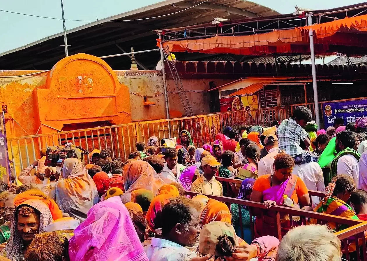 Temple Fairs Draw Lakhs of Devotees to Raibag Belagavi | Hubballi News – Times of India