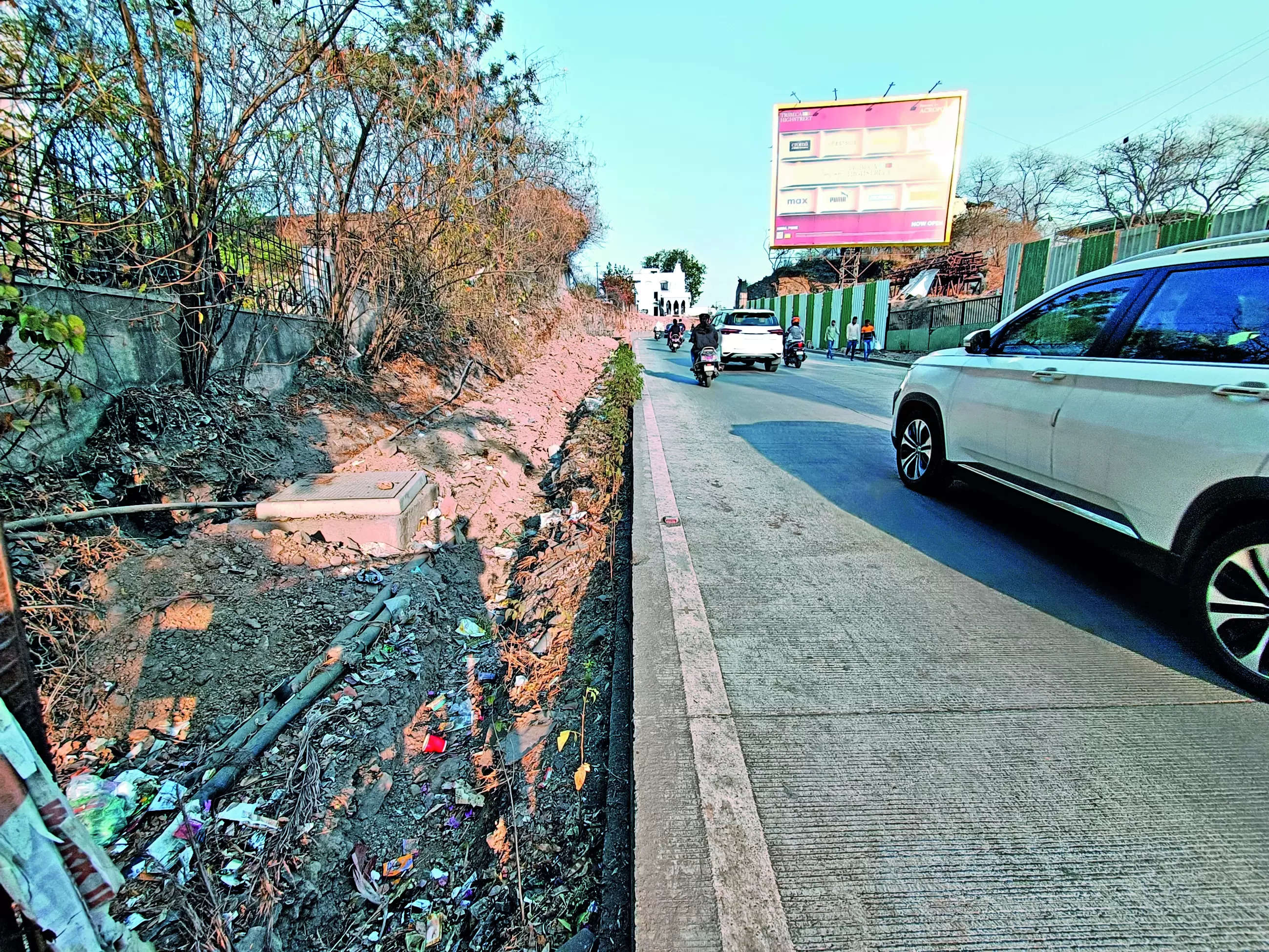 Rampant Construction and Road Work in NIBM Area Cover Societies in Dust Pune | Pune News – Times of India