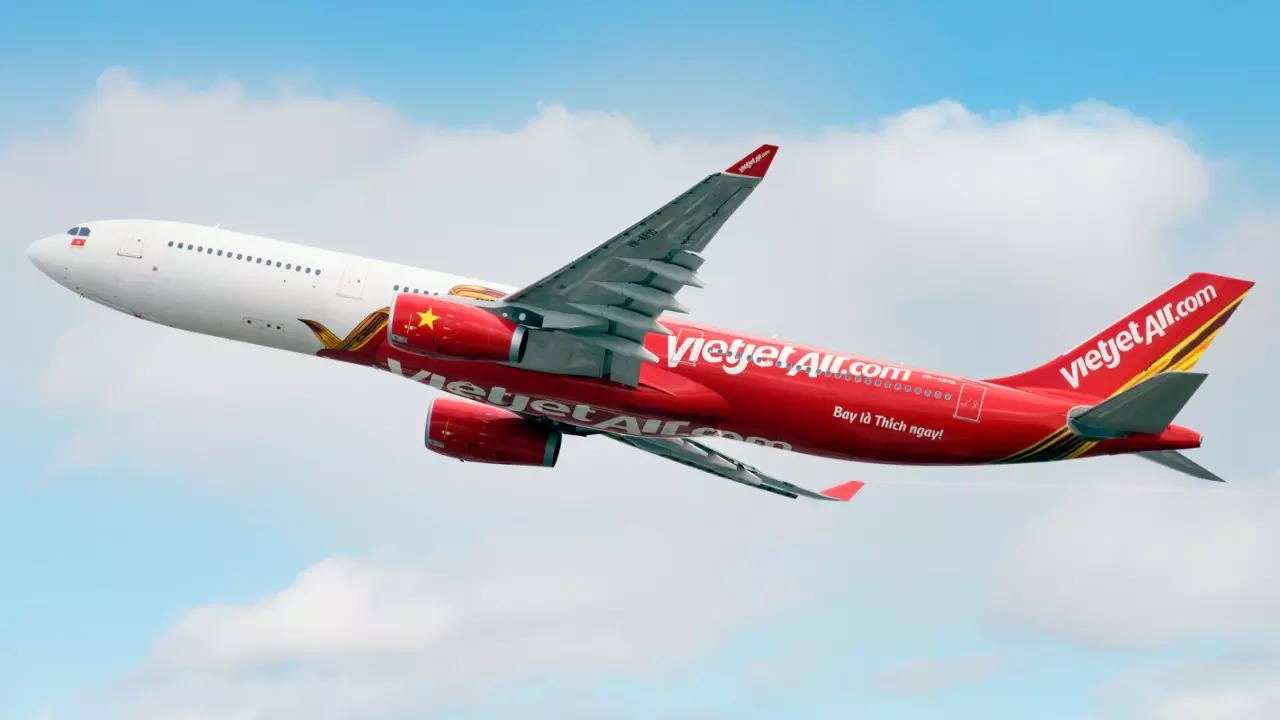 Vietjet orders 20 A330neos at Singapore airshow