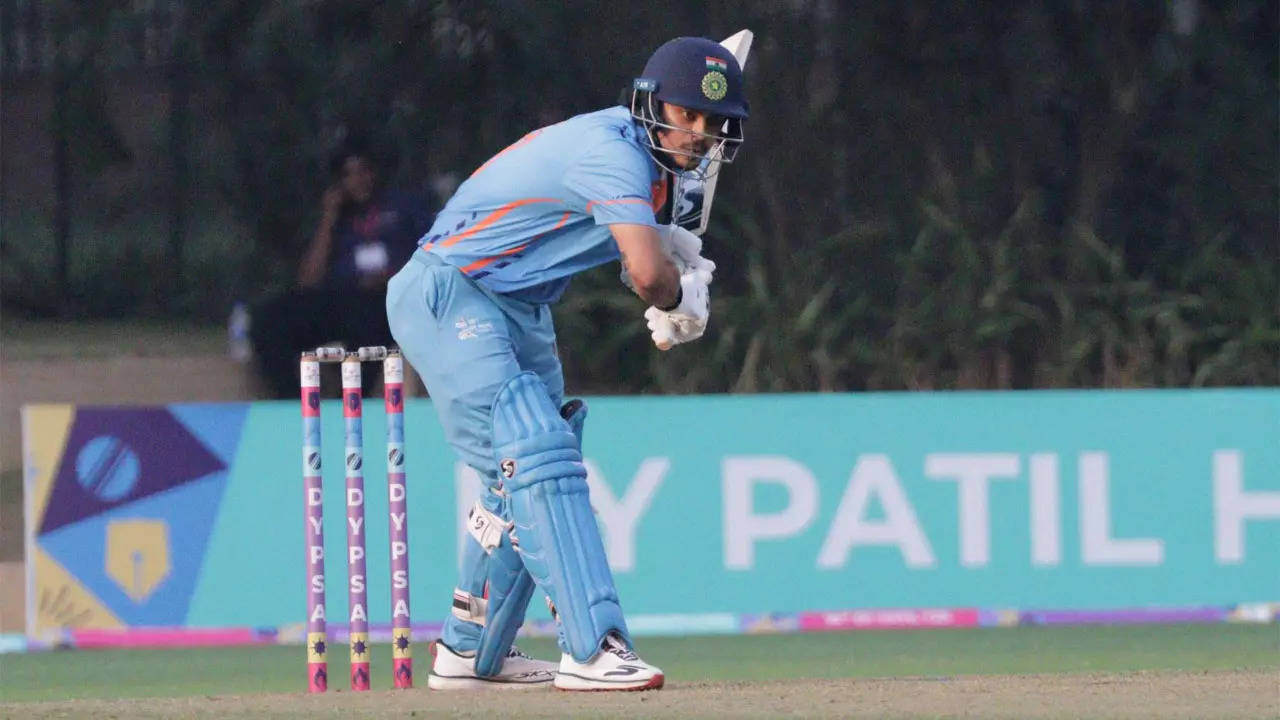 Ishan Kishan makes 19 on return to competitive cricket