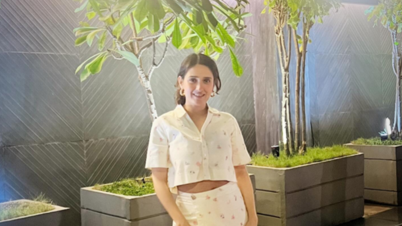 Pankhuri Awasthy on her post pregnancy weight loss journey, writes 'Life 7 months postpartum! We're getting there'