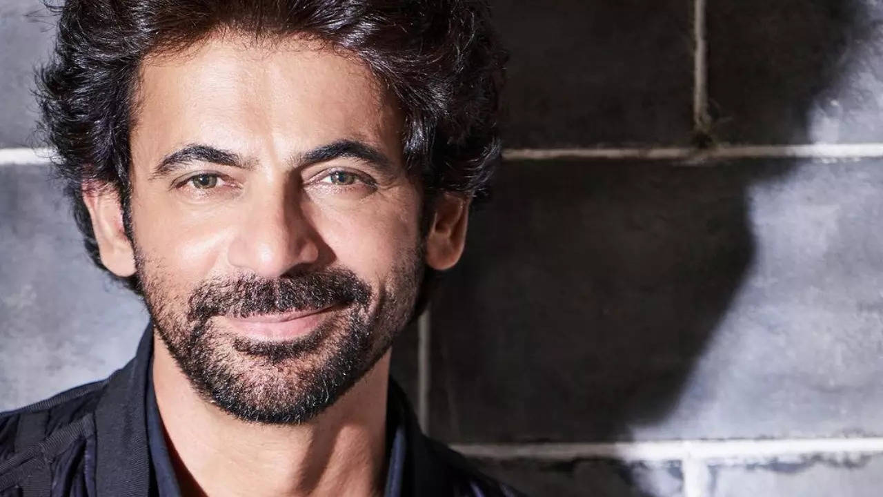 Sunil Grover reveals why he needs to play a much bigger function with Aamir Khan after working with Shah Rukh Khan in Pathaan and Salman Khan in Bharat |