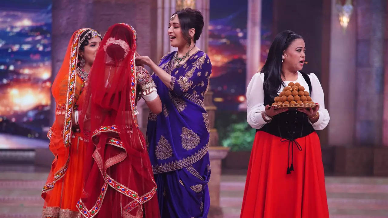 ‘Dance Deewane’ judge, Madhuri Dixit Nene treats contestants with laddoos impressed with the performance on ‘Choli Ke Peeche’
