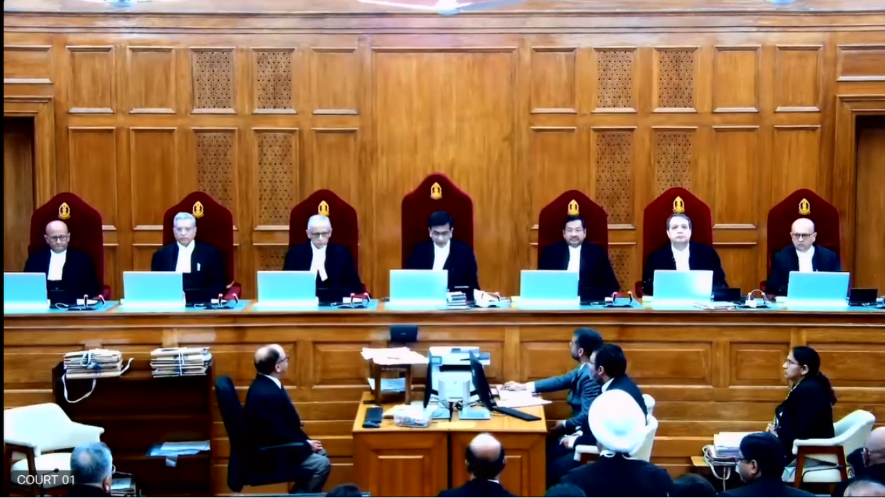 Vote-for-bribe: SC says no immunity for MPs & MLAs