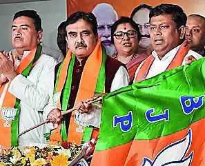 Abhijit Gangopadhyay joins the BJP on Thursday