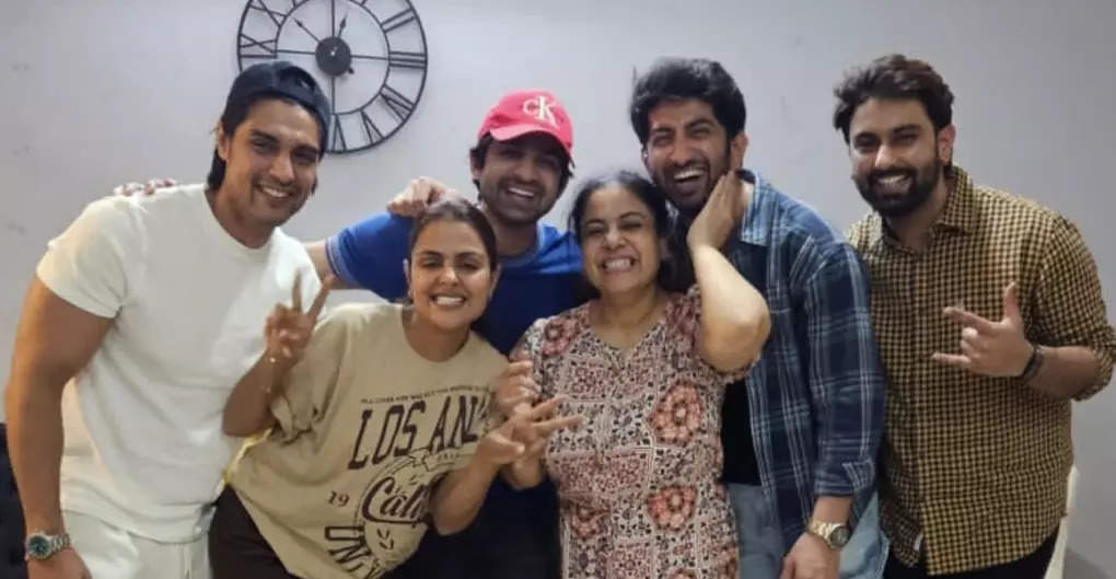 Udaariyan actors Ankit Gupta, Priyanka Chahar Choudhary, Abhishek Kumar and others reunite with friend and actor Love Singh; see pics