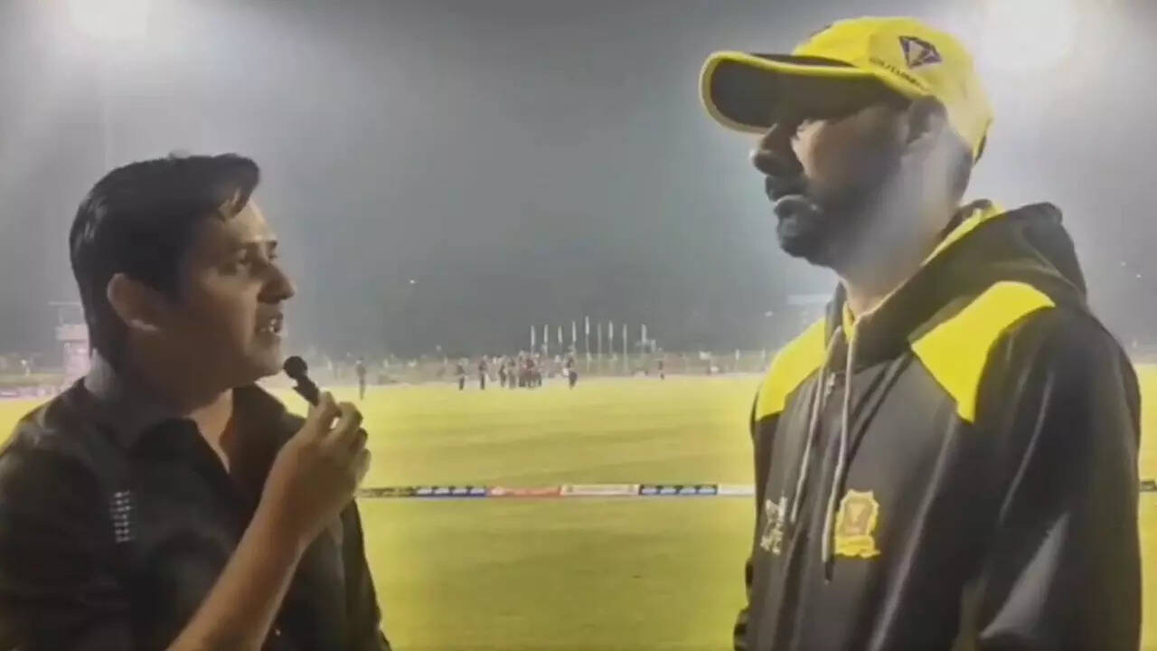'You don't play...': Ex-India cricketer questions MI's captaincy change
