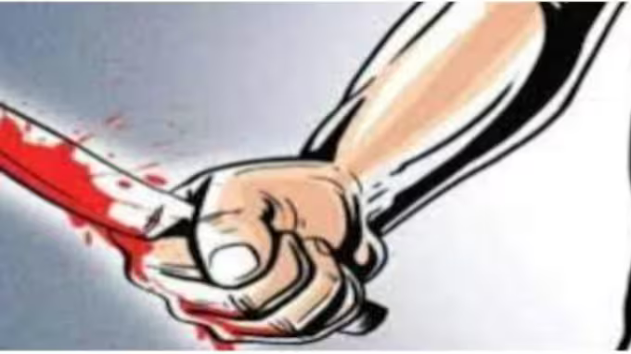 Man chops off woman's hand in UP, held