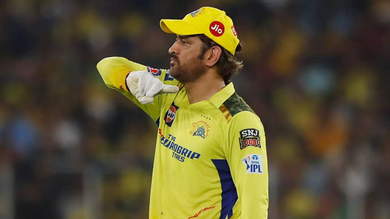 'This diesel engine never...': ABD on CSK captain Dhoni