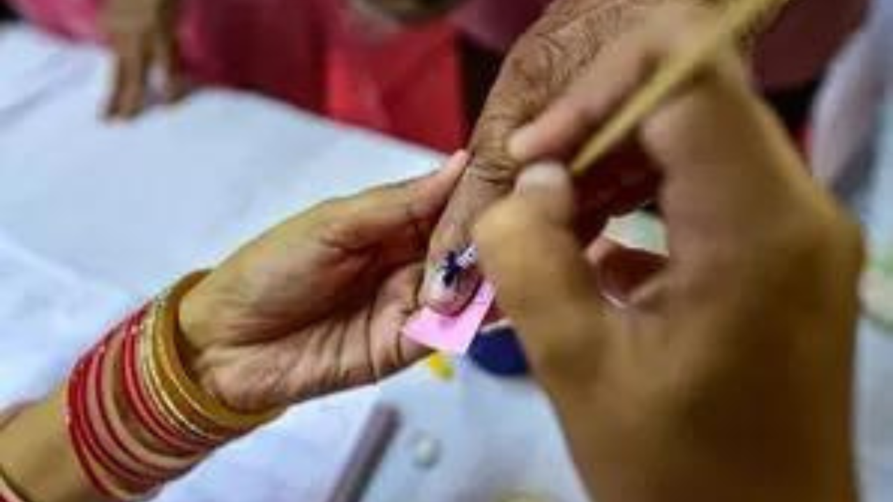 Odisha govt prepares contingency plan for peak-summer elections