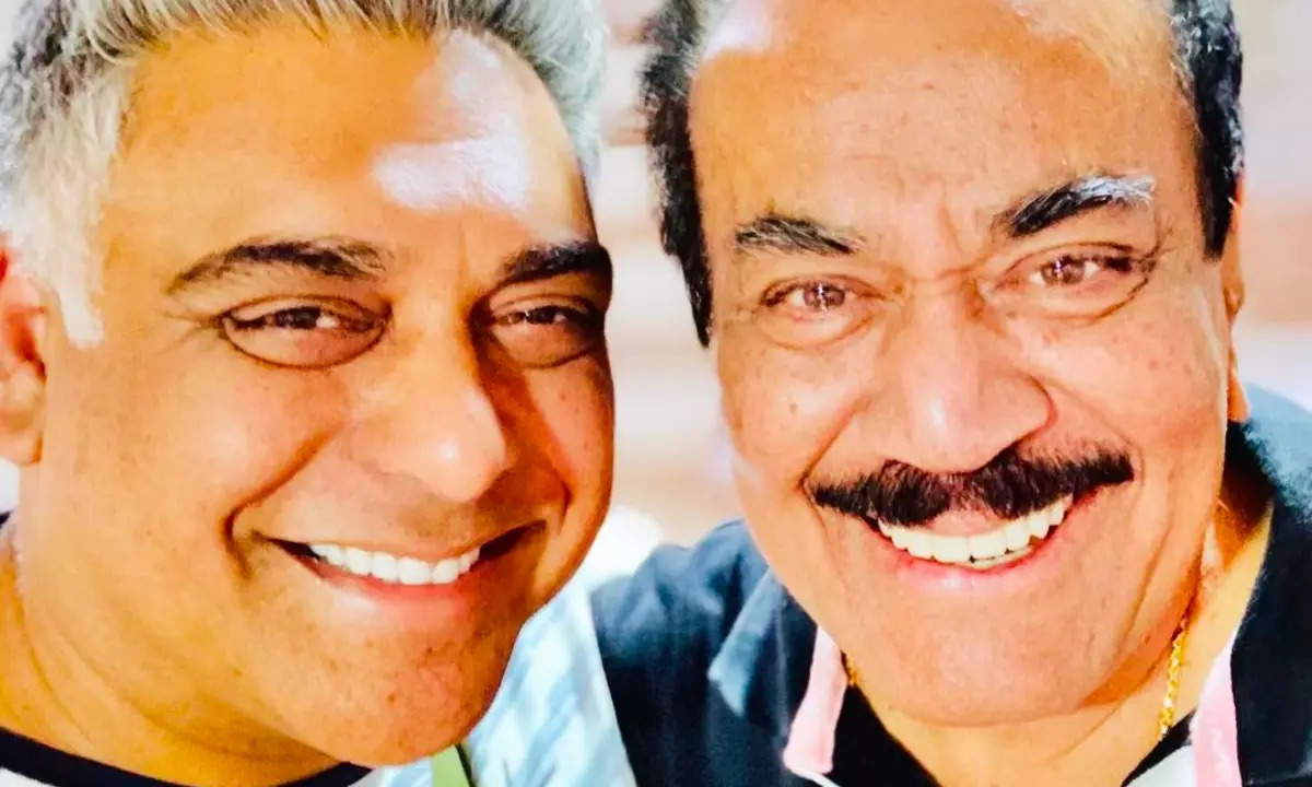 Ram Kapoor shares a selfie with CID’s Shivaji Satam; writes ‘Met a legend today’