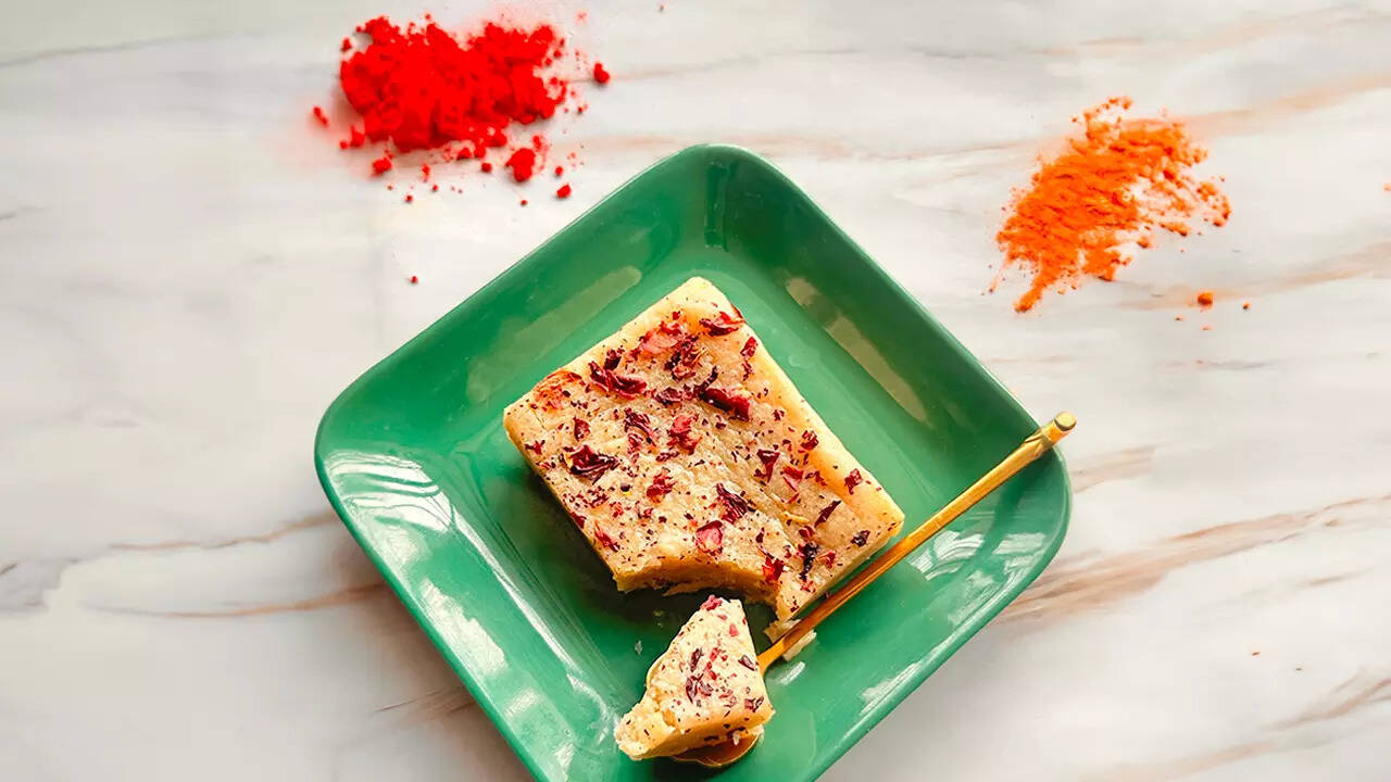 Thandai blondie