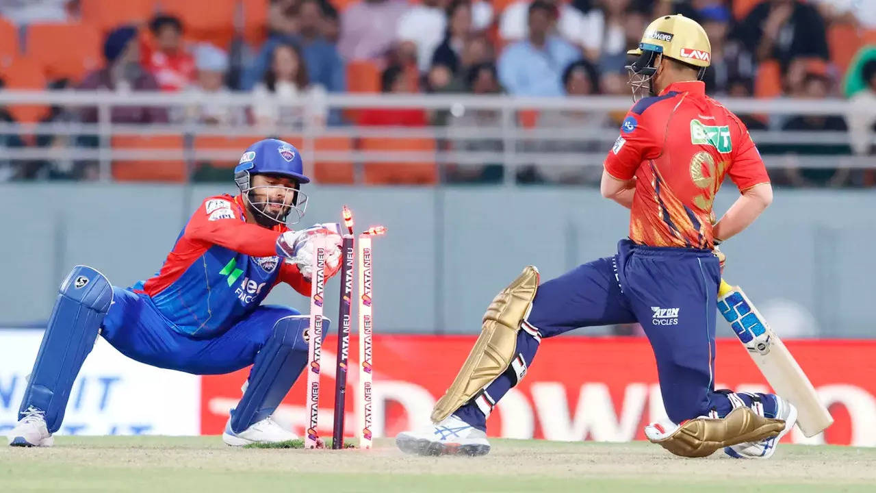Watch: Sharp Pant delivers lightning-fast stumping to remove Jitesh