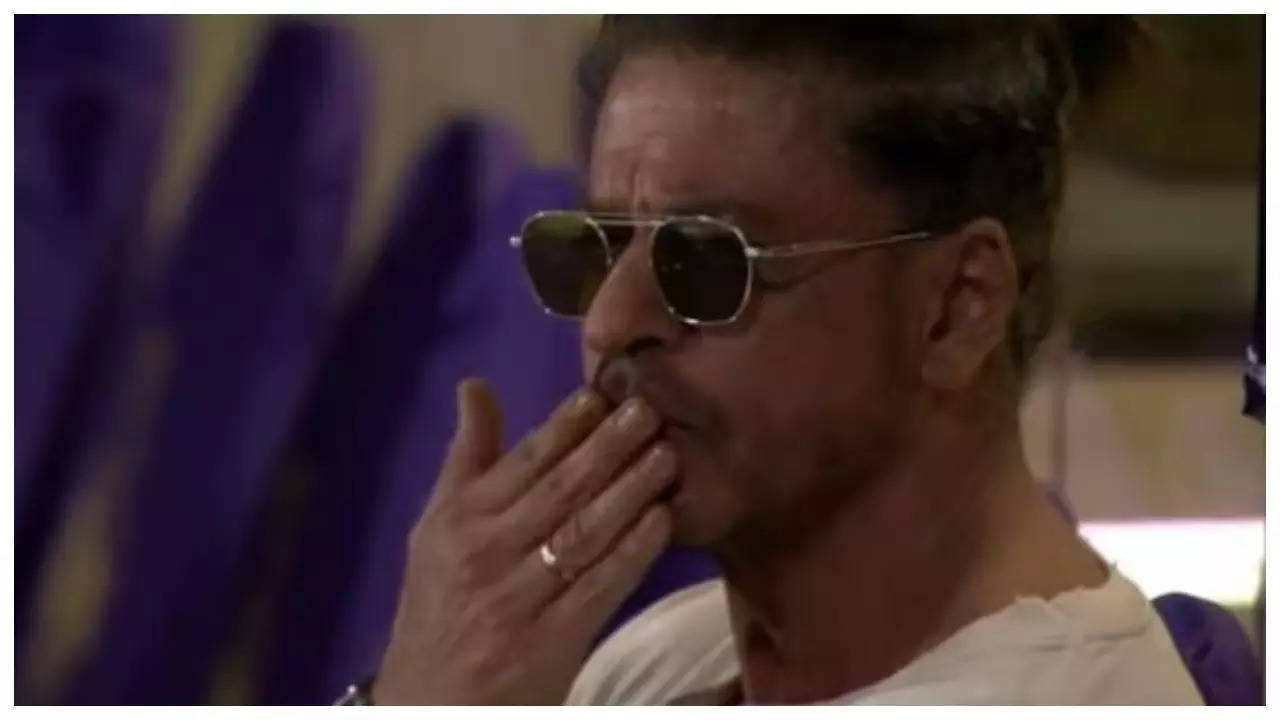 Shah Rukh Khan snapped smoking within the stands throughout KKR Vs SRH match in Kolkata |