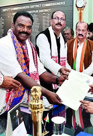 Cong Lok Sabha poll nominee Ganju has 1L cash in hand