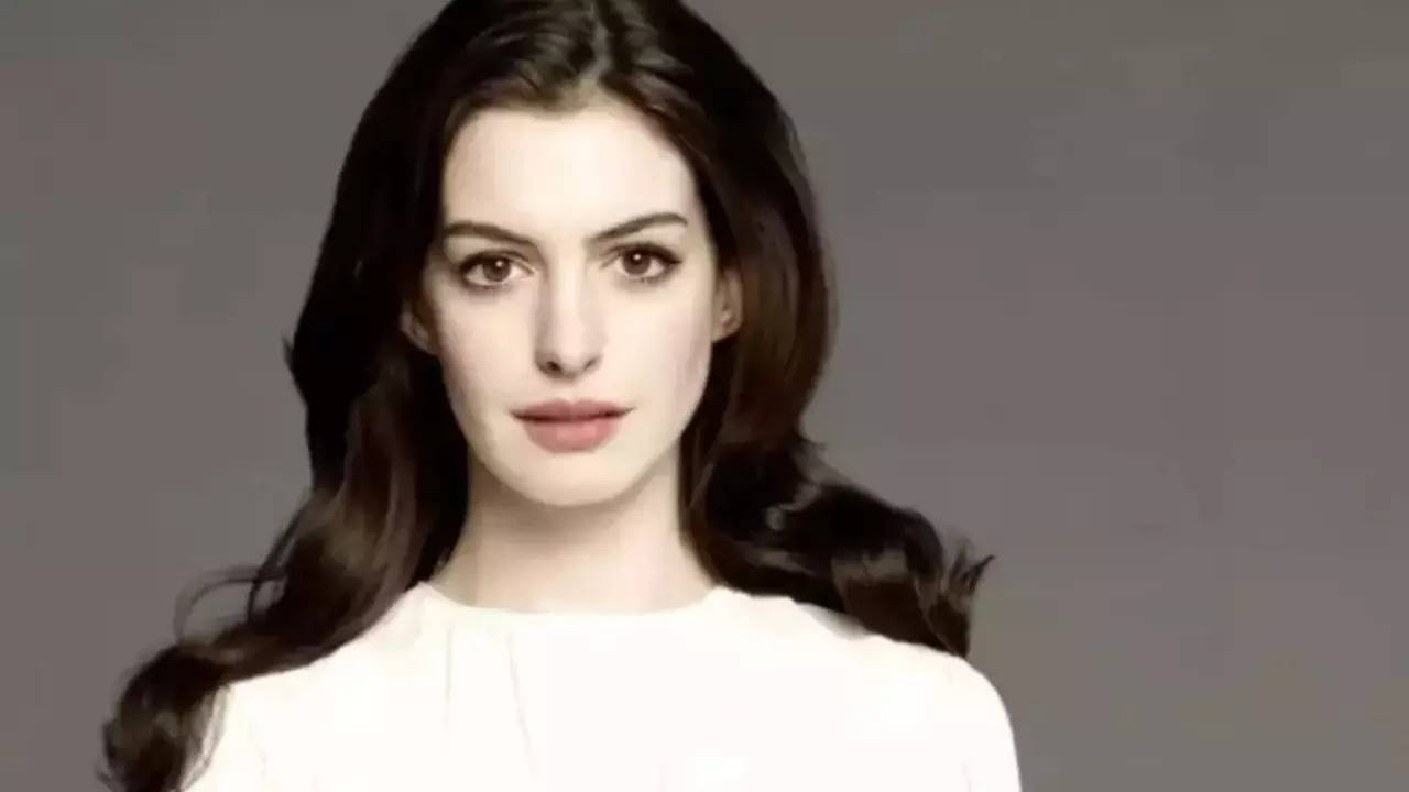 Anne Hathaway reveals how ‘angel’ Christopher Nolan helped her overcome on-line toxicity |