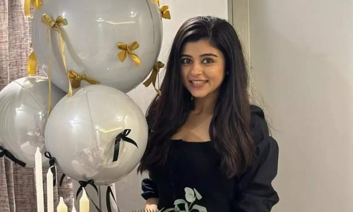 Actress Yesha Rughani shares glimpses of her birthday celebrations; see adorable pics