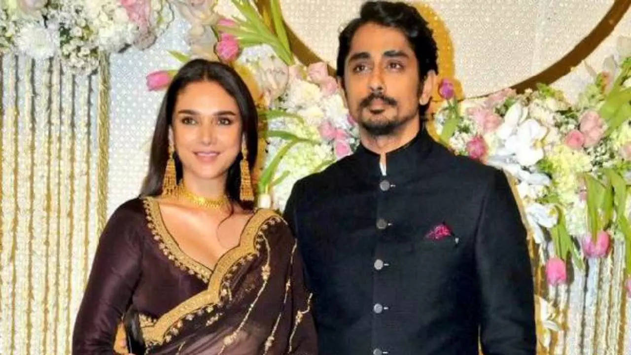 Heeramandi host confirms Aditi-Sid's marriage