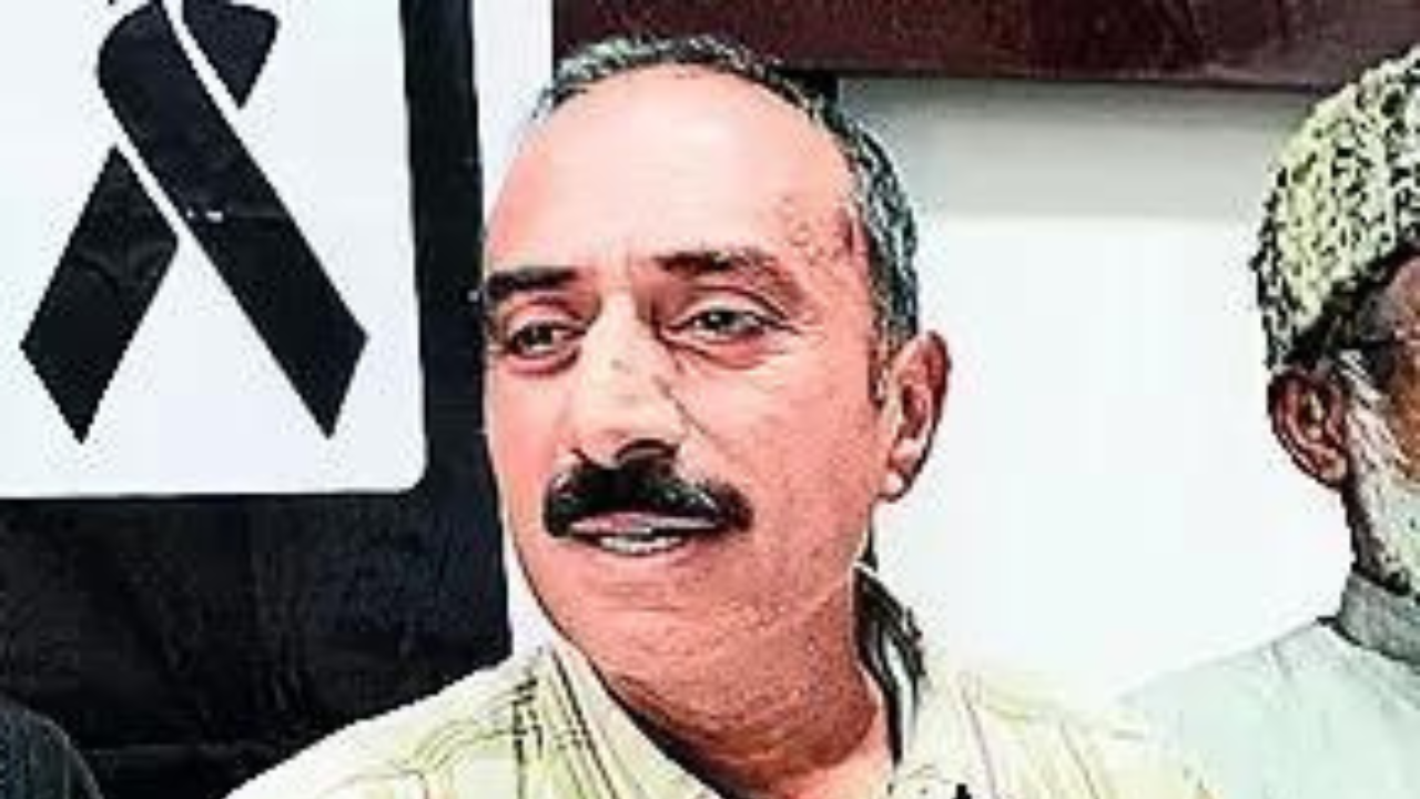 Court convicts jailed ex-IPS officer Sanjiv in 1996 drug-planting case