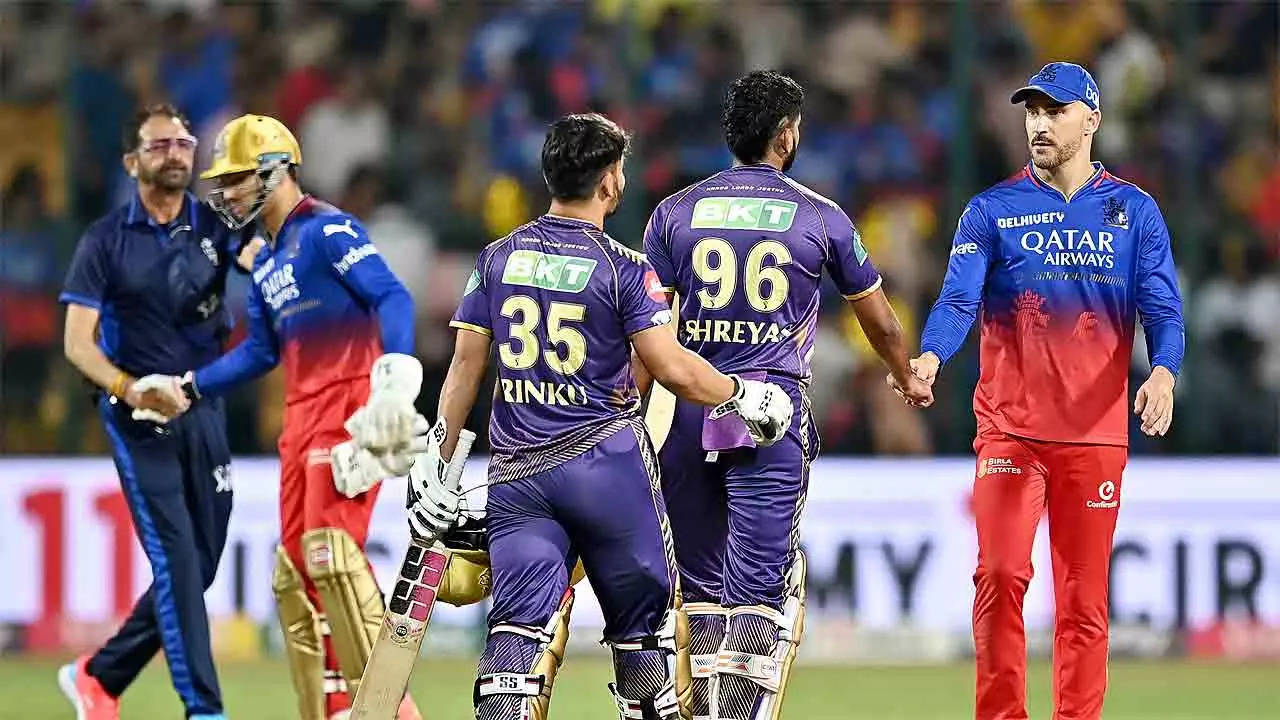 KKR and RCB players after the match. (AFP Photo)