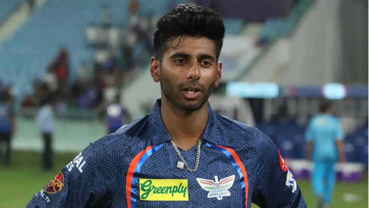 Want to be world's best bowler, not world's fastest, says Mayank Yadav