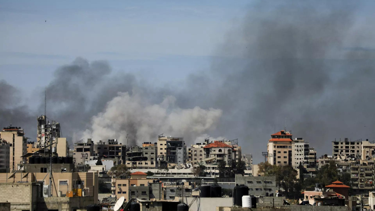 Israeli army withdraws from Gaza's main hospital after two-week raid, claim Palestinians