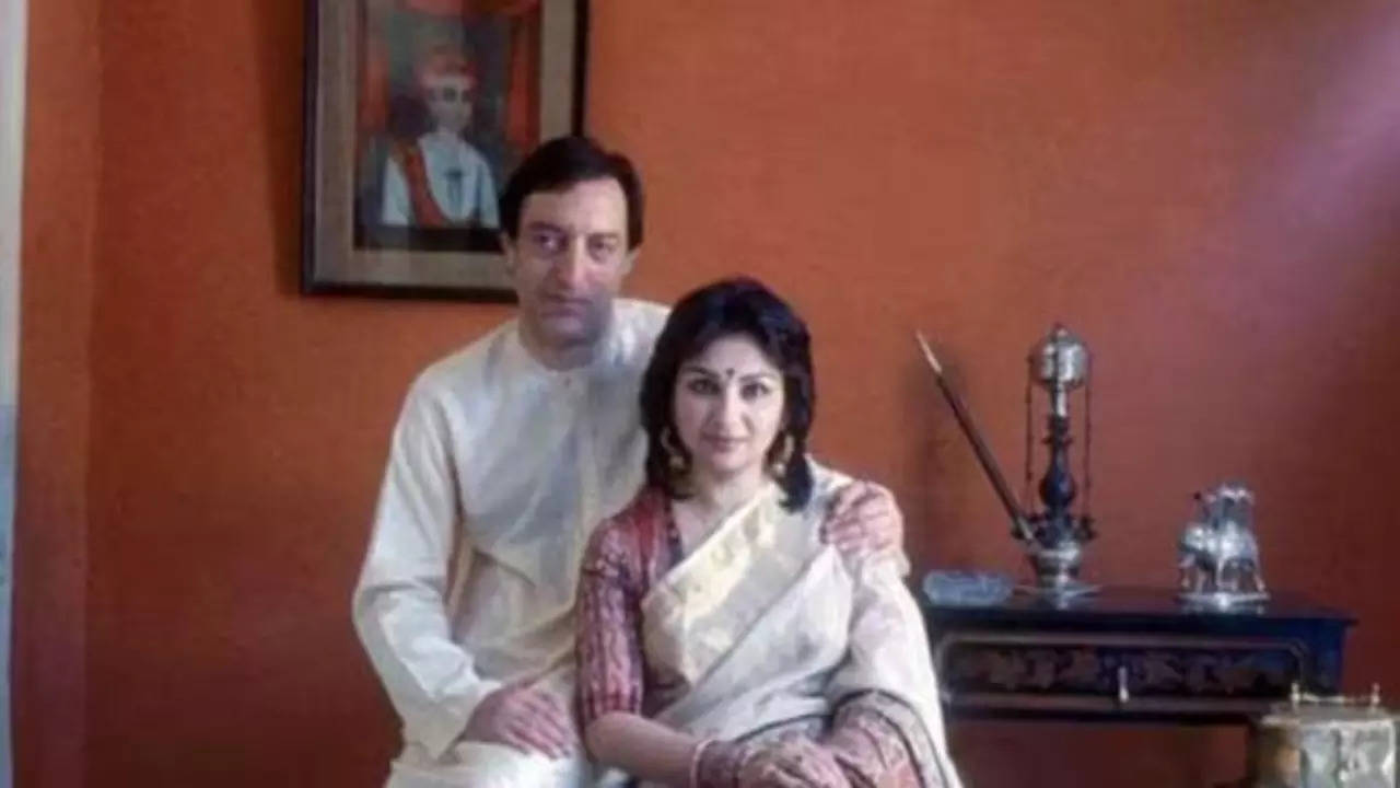 Do you know Sharmila Tagore and Tiger Pataudi purchased ASSETS solely of their respective names? – Deets inside | Hindi Film Information
