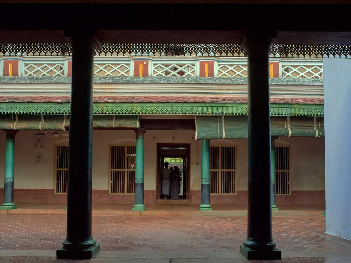 Tamil Nadu: Kanadukathan, where you can stay at centuries-old Chettinad mansions!