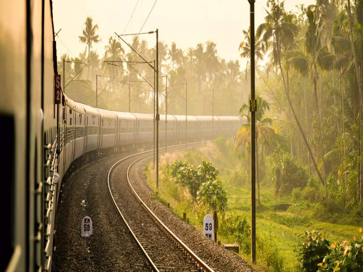 IRCTC Ramayana Yatra train:  It will take you to 14 cities, 39 revered sites, including Ayodhya