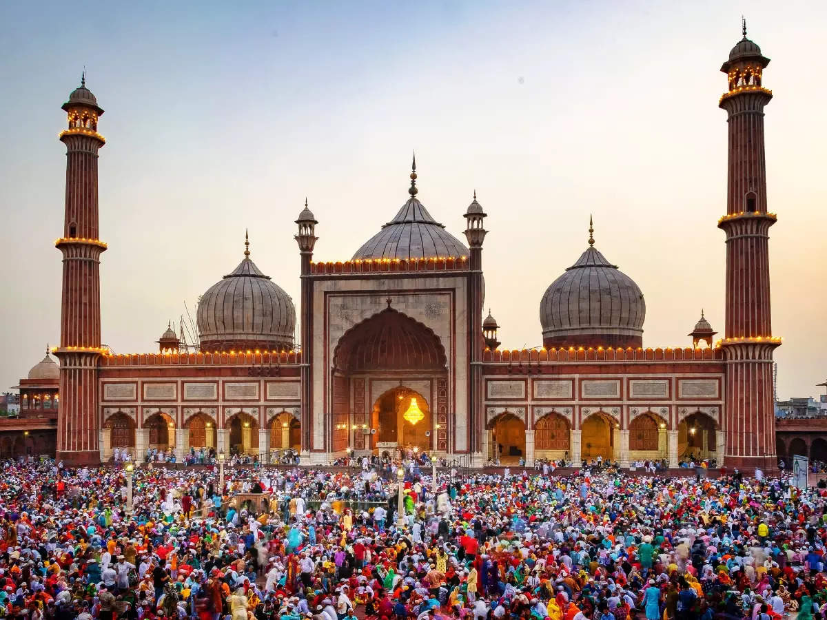 Eid-ul-Fitr: Lucknow, Old Delhi, Hyderabad…iconic food hubs for a tasty treat