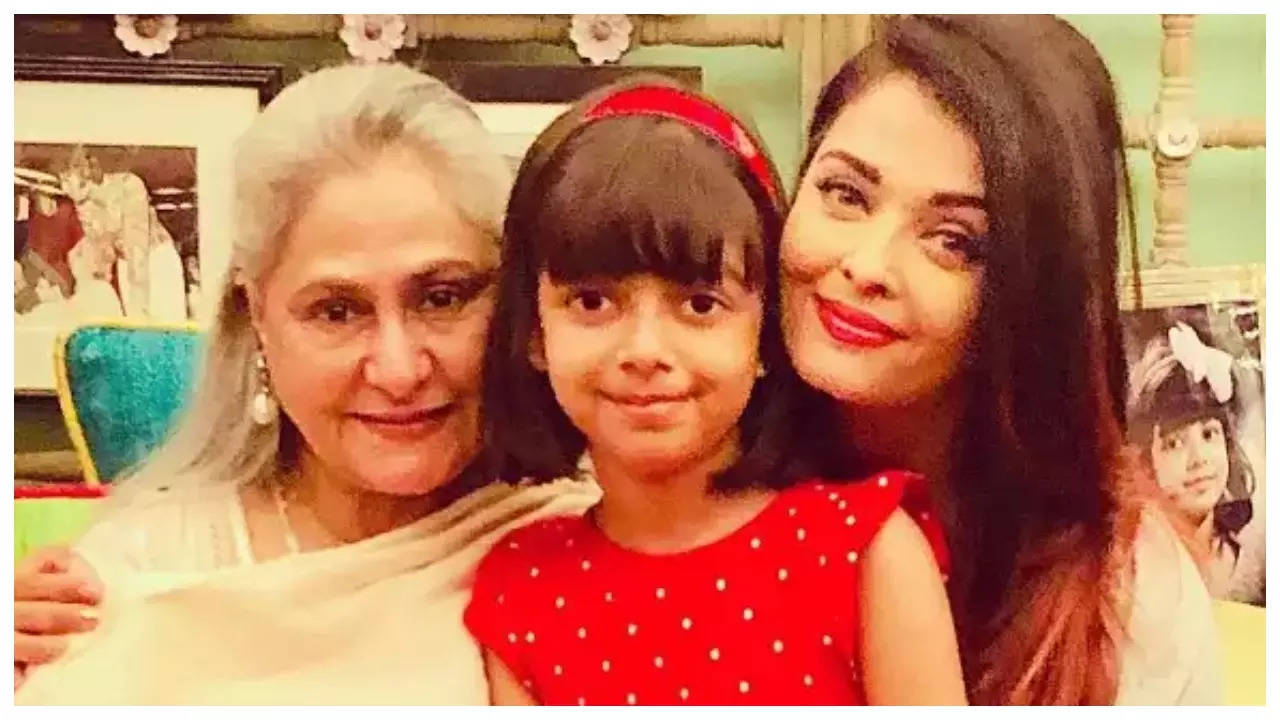 Jaya Bachchan calls Aaradhya with a candy fruit’s title and the reason being just too cute to overlook! |