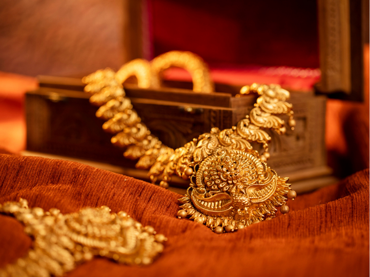 How to check authenticity of gold jewellery