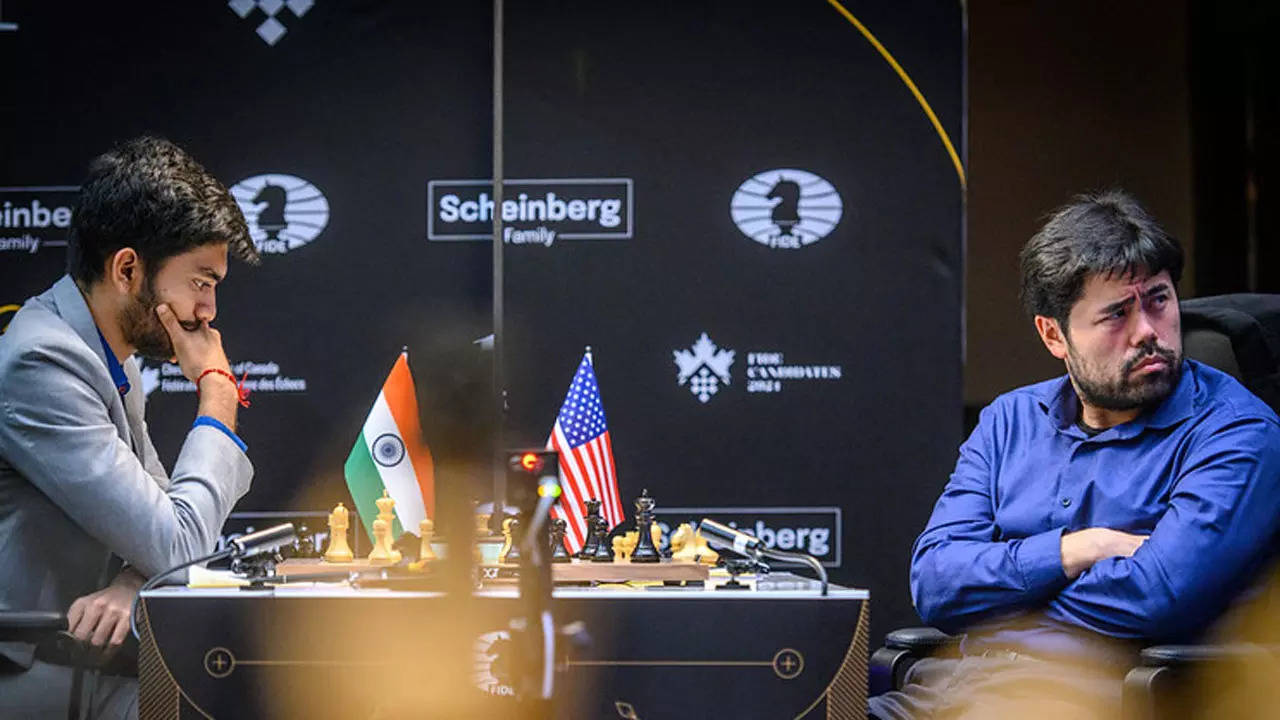 D Gukesh and Hikaru Nakamura. (FIDE Photo)