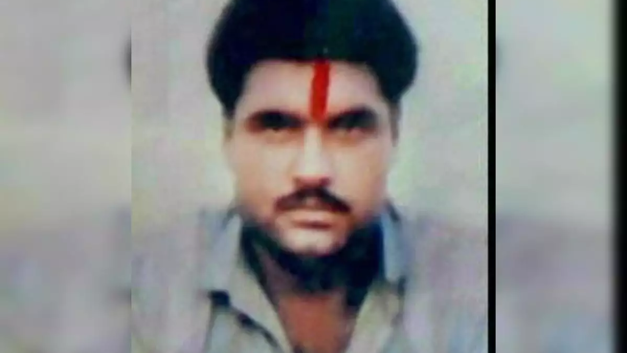 Sarabjit Singh's killer shot dead by gunmen in Pakistan