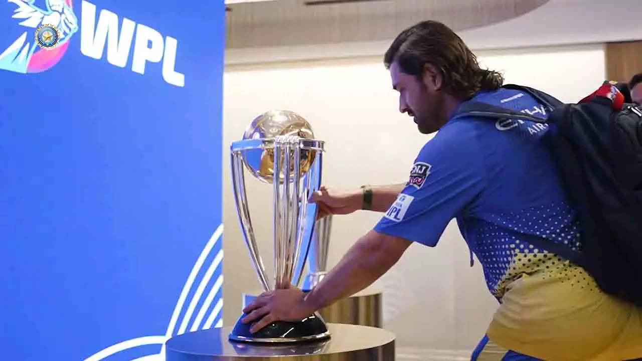 Watch: MS Dhoni with 2011 ODI and 2007 T20 World Cup trophies