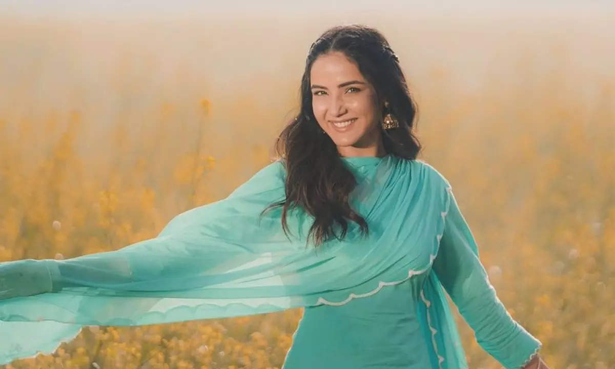 Jasmin Bhasin's Monday wisdom on being the one people want to work with again: 'Talent will get you hired'