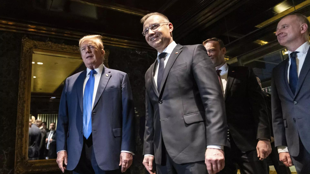 Republican presidential candidate former president Donald Trump meets with Poland's President Andrzej Duda in New York on Wednesday, April 17, 2024. (Photo/AP)