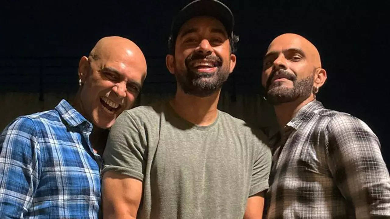 Rannvijay Singha reunites with Roadies fame Raghu and Rajiv Lakshman on their birthday; says 'Many years ago, we started feeling like triplets...'