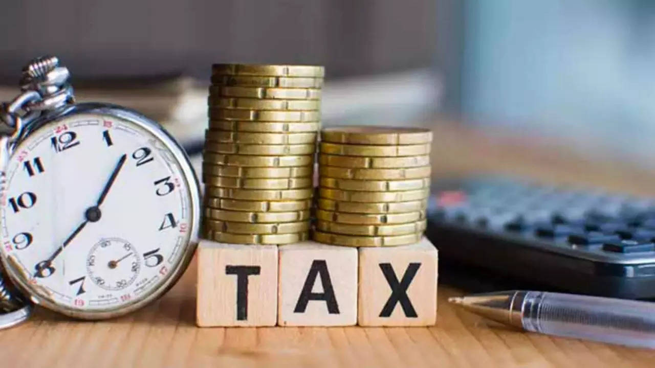Direct tax collections exceed estimates in FY24; jump 18% to Rs 19.58 lakh crore