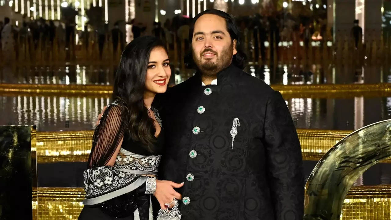 Anant Ambani and Radhika Product owner’s July wedding ceremony to be hosted at Stoke Park Property in London: Report | Hindi Film Information