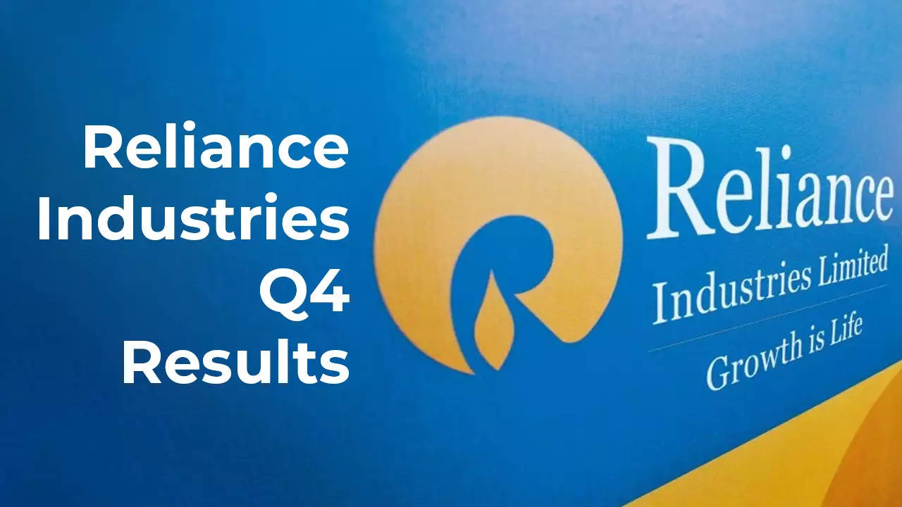 RIL's Q4 profit flat at Rs 21k crore, revenue rises 11% to Rs 2.4 lakh crore
