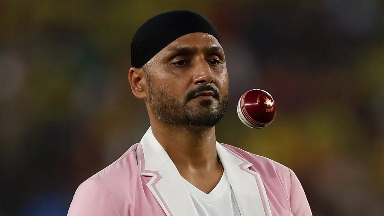 'Koi shak?' - Bhajji picks his keeper-batter for India's T20 WC squad